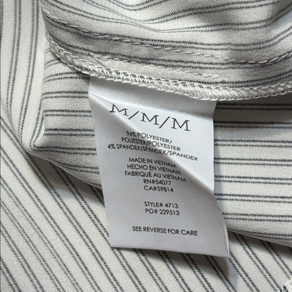 Cabi 4713 Classy Blouse Fall 2024 Medium EUC - Picture 6 of 9